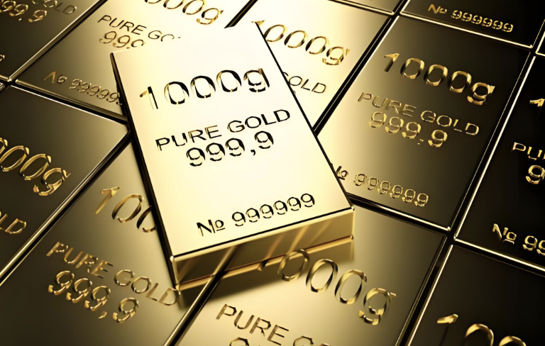 金价破顶逼近4380美元！黄金成终极避风港 “疯牛”行情继续