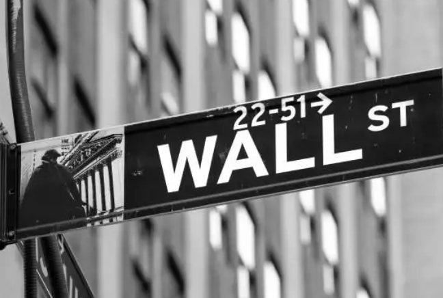 “华尔街抄底王”Q3大举加仓惠而浦，清仓英特尔、甲骨文