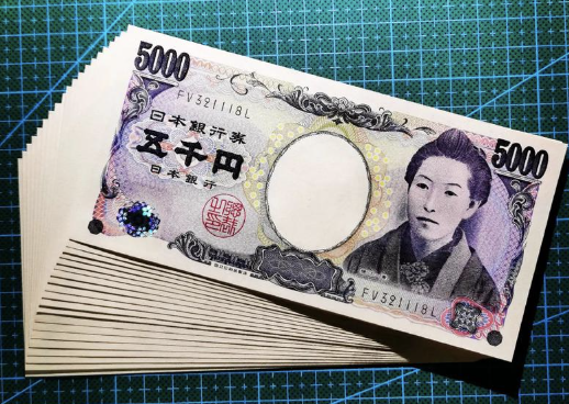 日元跌至10个月低点之际 日本央行坐不住了! 释放12月加息信号