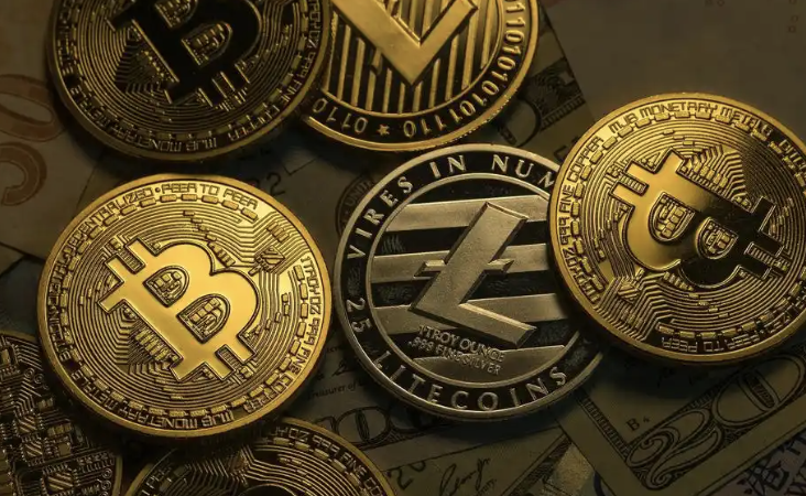 2025年资产格局大逆转：贵金属与美股&ldquo;吸金&rdquo;，加密货币跌回高风险阵营