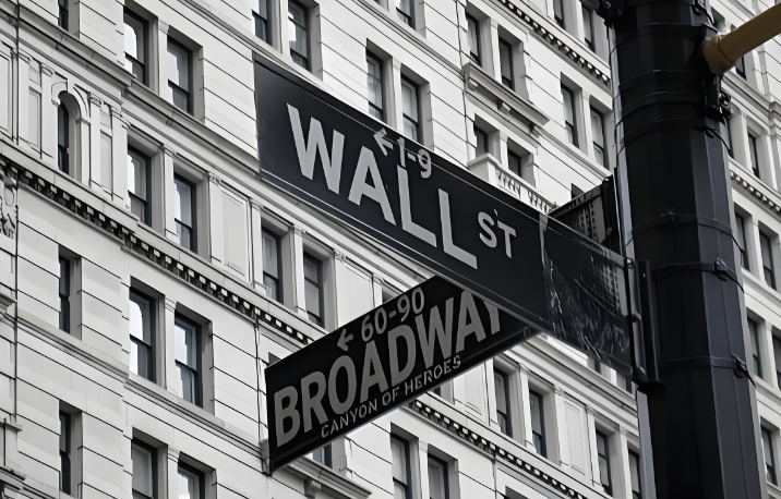 华尔街银行家发起&ldquo;复仇之战&rdquo;，另类资管巨头黄金时代落幕？