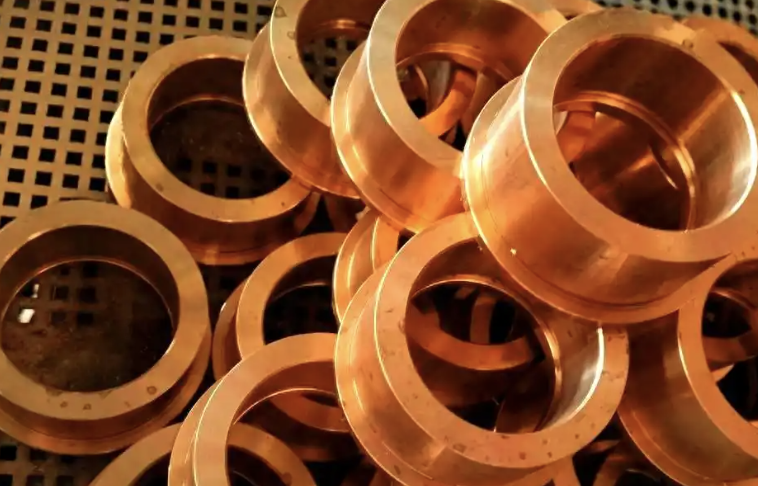 工业金属新年全面爆发：&ldquo;妖镍&rdquo;狂飙近9%、&ldquo;神铜&rdquo;再创新高