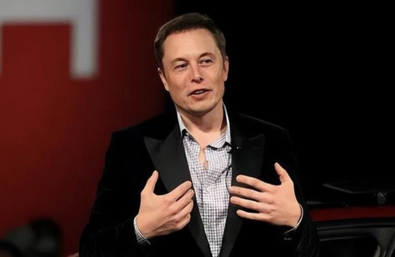 马斯克立下新十年之约：引领万亿美元SpaceX建造月球城市