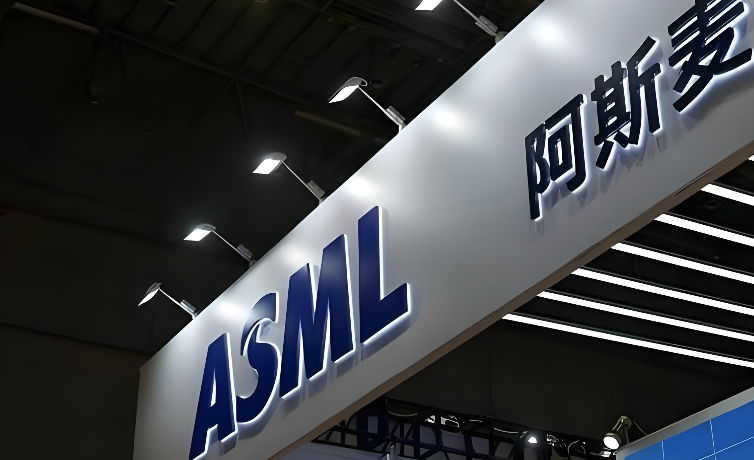 再甩&ldquo;王炸&rdquo;！阿斯麦1000瓦光源问世， 2030年芯片产能或将飙升50%