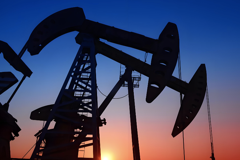 报道称美国不考虑释放战略原油储备 而OPEC+考虑增产