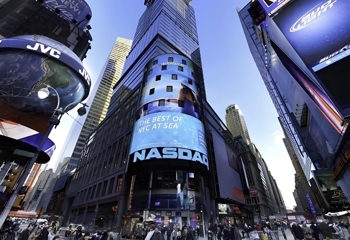 随着中东战事逼近命脉海峡， 华尔街重提&ldquo;百元油价论&rdquo;