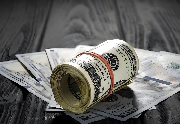 全球市场屏息待开盘：美元先行走强 油价大涨箭在弦上