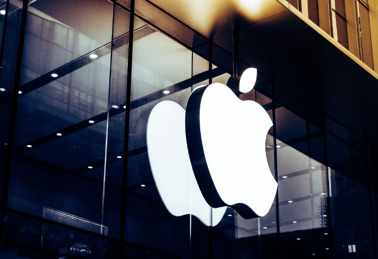 苹果M5芯片性能飙升推动MacBook全线涨价，本地AI成硬件新卖点