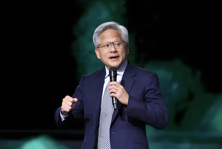 黄仁勋重磅发声：对OpenAI千亿投资机会已消失 并否认AI泡沫称增长&ldquo;势不可挡&rdquo;