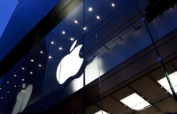 ChatGPT独占时代终结！传苹果拟向外部AI助手开放Siri iPhone或变身&ldquo;AI入口平台&rdquo;