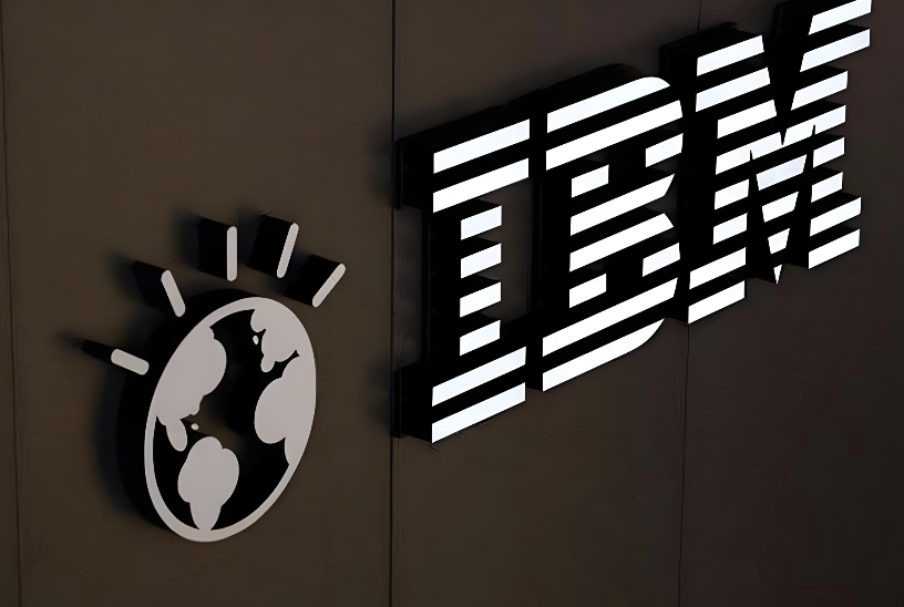 摩尔定律不死！IBM发布全球首款0.7纳米芯片技术，AI算力革命迎来&ldquo;埃米时代&rdquo;
