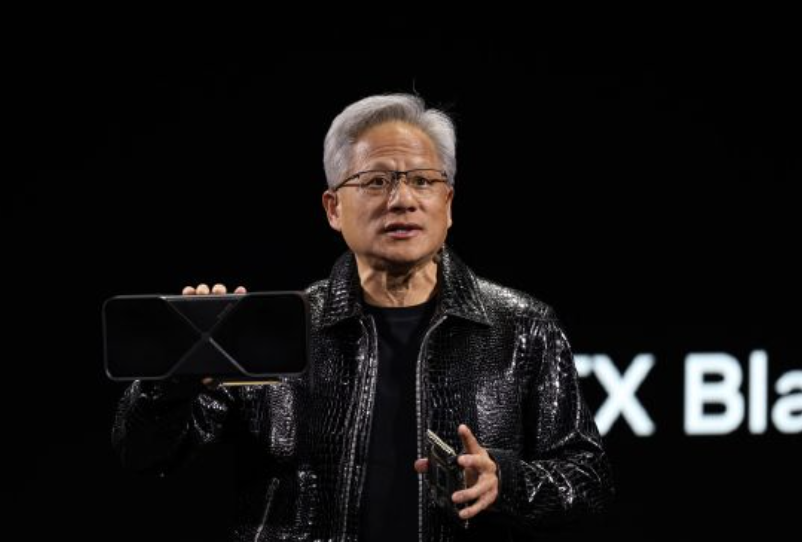 黄仁勋打出&ldquo;华尔街牌&rdquo;拆解循环融资疑云，但天量AI资本开支&ldquo;恐慌竞赛&rdquo;下违约风险犹存